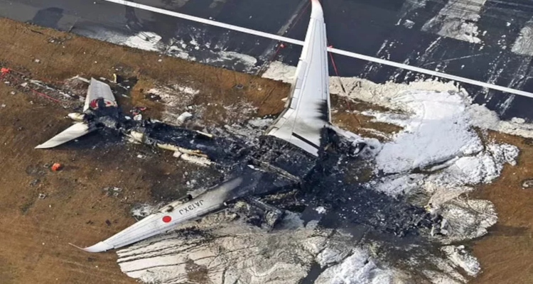 Iaponia apokaithia aeroskafous JAL Haneda11