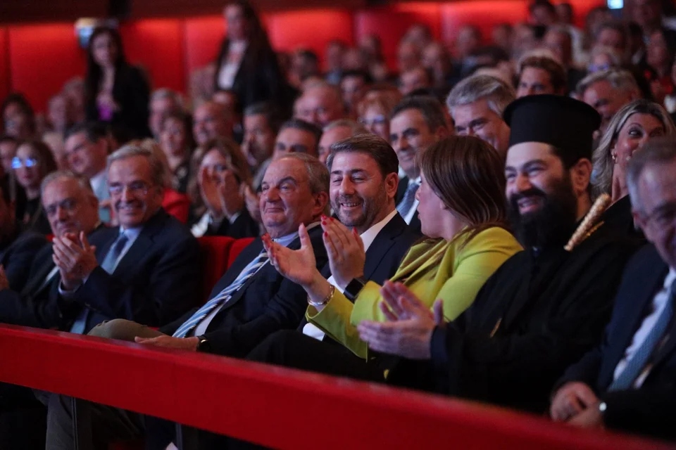 androulakis zoi11212