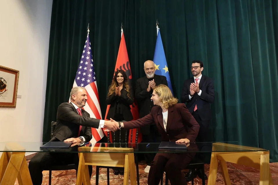 exarchou symfwnia 5 0dsds