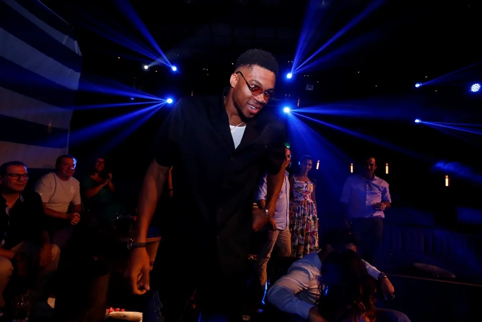 glenti ethinikis boyzoykia 2845