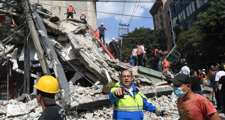 &Phi;&omicron;&nu;&iota;&kappa;ό&sigmaf; &sigma;&epsilon;&iota;&sigma;&mu;ό&sigmaf; &sigma;&tau;&omicron; &Mu;&epsilon;&xi;&iota;&kappa;ό: 149 &nu;&epsilon;&kappa;&rho;&omicron;ί &alpha;&pi;ό &tau;&alpha; 7,1 &Rho;ί&chi;&tau;&epsilon;&rho;