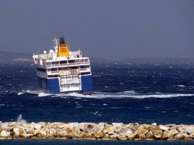 &Tau;&rho;&omicron;&pi;&omicron;&pi;&omicron;&iota;ή&sigma;&epsilon;&iota;&sigmaf; &sigma;&tau;&alpha; &alpha;&kappa;&tau;&omicron;&pi;&lambda;&omicron;ϊ&kappa;ά &delta;&rho;&omicron;&mu;&omicron;&lambda;ό&gamma;&iota;&alpha; | &Tau;&omicron; Aqua Maria &delta;&epsilon;&nu; &pi;&rho;&omicron;&sigma;έ&gamma;&gamma;&iota;&sigma;&epsilon; &sigma;&tau;&omicron;&nu; &Alpha;&eta; &Sigma;&tau;&rho;ά&tau;&eta;