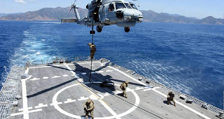 &Nu;έ&alpha; &tau;&omicron;&upsilon;&rho;&kappa;&iota;&kappa;ή &pi;&rho;ό&kappa;&lambda;&eta;&sigma;&eta;: &laquo;&Pi;&rho;ό&beta;&alpha;&raquo; &alpha;&pi;ό&beta;&alpha;&sigma;&eta;&sigmaf; &sigma;&epsilon; &epsilon;&lambda;&lambda;&eta;&nu;&iota;&kappa;ό &nu;&eta;&sigma;ί, &sigma;&tau;&omicron; &pi;&lambda;&alpha;ί&sigma;&iota;&omicron; &tau;&eta;&sigmaf; ά&sigma;&kappa;&eta;&sigma;&eta;&sigmaf; &laquo;&Gamma;&alpha;&lambda;ά&zeta;&iota;&alpha; &Pi;&alpha;&tau;&rho;ί&delta;&alpha;&raquo;
