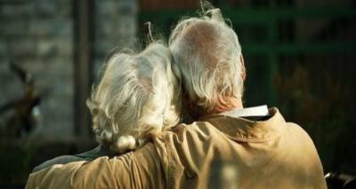 &Alpha;&phi;&iota;έ&rho;&omega;&mu;&alpha; &sigma;&tau;&eta;&nu; &Tau;&rho;ί&tau;&eta; &Eta;&lambda;&iota;&kappa;ί&alpha;