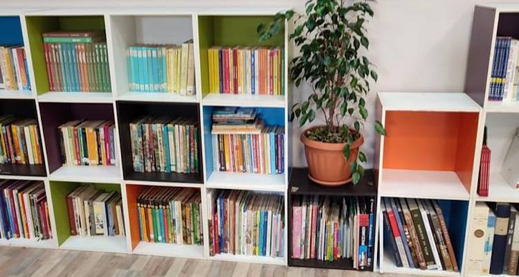 Ο Πολιτιστικός Σύλλογος Μούδρου σε μια αξιοθαύμαστη προσπάθεια: Έτοιμο ήδη το τμήμα της Παιδικής Βιβλιοθήκης