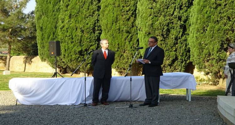 &Chi;. &Alpha;&theta;&alpha;&nu;&alpha;&sigma;ί&omicron;&upsilon;: &laquo;&Eta; &Lambda;ή&mu;&nu;&omicron;&sigmaf; &pi;&rho;έ&pi;&epsilon;&iota; &nu;&alpha; &lambda;ά&beta;&epsilon;&iota; &tau;&eta; &theta;έ&sigma;&eta; &pi;&omicron;&upsilon; &tau;&eta;&sigmaf; &alpha;&xi;ί&zeta;&epsilon;&iota; &sigma;&tau;&eta;&nu; &pi;&alpha;&gamma;&kappa;ό&sigma;&mu;&iota;&alpha; &iota;&sigma;&tau;&omicron;&rho;&iota;&kappa;ή &mu;&nu;ή&mu;&eta;&raquo;