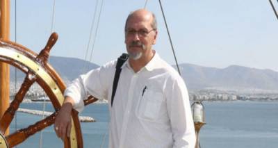 &Pi;έ&theta;&alpha;&nu;&epsilon; &omicron; &delta;&eta;&mu;&omicron;&sigma;&iota;&omicron;&gamma;&rho;ά&phi;&omicron;&sigmaf; &Beta;&alpha;&sigma;ί&lambda;&eta;&sigmaf; &Lambda;&upsilon;&rho;&iota;&tau;&zeta;ή&sigmaf;