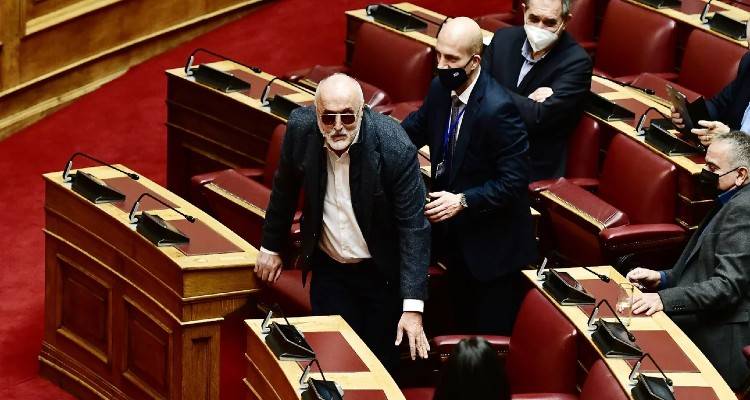 &Epsilon;&xi;&epsilon;&lambda;ί&xi;&epsilon;&iota;&sigmaf;: &Eta; &theta;ύ&epsilon;&lambda;&lambda;&alpha; &mu;&epsilon; &tau;&eta; &mu;&epsilon;&lambda;έ&tau;&eta; &Tau;&sigma;&iota;ό&delta;&rho;&alpha; &kappa;&alpha;&tau;έ&lambda;&eta;&xi;&epsilon; &mu;&epsilon; &delta;&iota;&alpha;&gamma;&rho;&alpha;&phi;ή &Kappa;&omicron;&upsilon;&rho;&omicron;&upsilon;&mu;&pi;&lambda;ή