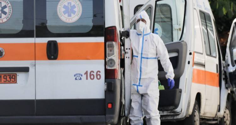 Κορωνοϊός- Εφιάλτης χωρίς τέλος: 480 διασωληνωμένοι, 3.209 κρούσματα, 60 νεκροί  | 4 κρούσματα στη Λήμνο