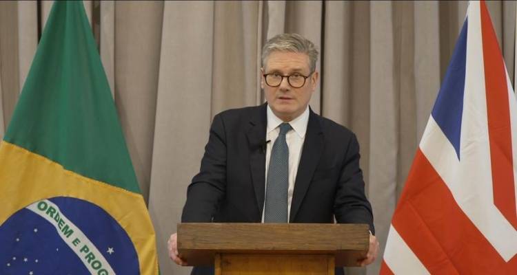 Ακλόνητη η βρετανική υποστήριξη στην Ουκρανία ενάντια στη ρωσική απειλή