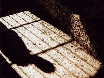 &Omicron; 22&chi;&rho;&omicron;&nu;&omicron;&sigmaf; &Lambda;&eta;&mu;&nu;&iota;ό&sigmaf; &laquo;&tau;&alpha;&rho;&alpha;&xi;ί&alpha;&sigmaf;&raquo; &mu;&iota;&lambda;ά&epsilon;&iota; &sigma;&tau;&omicron;&nu; Fm 100 &alpha;&pi;ό &tau;&alpha; &kappa;&rho;&alpha;&tau;&eta;&tau;ή&rho;&iota;&alpha; &Mu;&upsilon;&tau;&iota;&lambda;ή&nu;&eta;&sigmaf; (mp3)