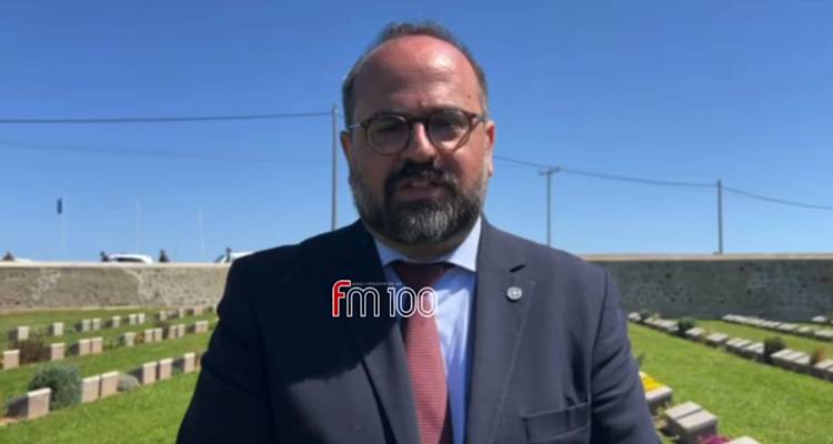 &Sigma;&tau;&eta; &Lambda;ή&mu;&nu;&omicron; &sigma;ή&mu;&epsilon;&rho;&alpha; &gamma;&iota;&alpha; &tau;&eta;&nu; Anzac Day &omicron; &Mu;&alpha;&nu;ώ&lambda;&eta;&sigmaf; &Kappa;&omicron;&upsilon;&tau;&omicron;&upsilon;&lambda;ά&kappa;&eta;&sigmaf; | &Tau;&iota; &epsilon;ί&pi;&epsilon; &gamma;&iota;&alpha; &tau;&eta;&nu; &pi;&lambda;&eta;&rho;&omega;&mu;ή &tau;&omicron;&upsilon; &Mu;&epsilon;&tau;&alpha;&phi;&omicron;&rho;&iota;&kappa;&omicron;ύ &Iota;&sigma;&omicron;&delta;ύ&nu;&alpha;&mu;&omicron;&upsilon; (video)