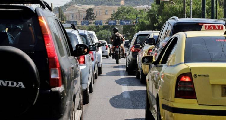 «Πράσινος» φόρος στο πετρέλαιο κίνησης