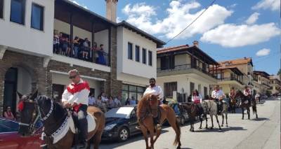 &Sigma;&iota;ά&tau;&iota;&sigma;&tau;&alpha; &Kappa;&omicron;&zeta;ά&nu;&eta;&sigmaf;: &Tau;&omicron; έ&theta;&iota;&mu;&omicron; &tau;&omega;&nu; &kappa;&alpha;&beta;&alpha;&lambda;ά&rho;&eta;&delta;&omega;&nu; &tau;&eta;&sigmaf; &Pi;&alpha;&nu;&alpha;&gamma;&iota;ά&sigmaf; | &Pi;ώ&sigmaf; &xi;&epsilon;&kappa;ί&nu;&eta;&sigma;&epsilon; &kappa;&alpha;&iota; &tau;&iota; &sigma;&upsilon;&mu;&beta;&omicron;&lambda;ί&zeta;&epsilon;&iota;
