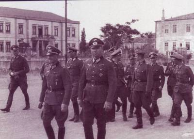 &Tau;&eta;&nu; &Kappa;&upsilon;&rho;&iota;&alpha;&kappa;ή 24/11 &omicron; &epsilon;&omicron;&rho;&tau;&alpha;&sigma;&mu;ό&sigmaf; &tau;&eta;&sigmaf; &Epsilon;&theta;&nu;&iota;&kappa;ή&sigmaf; &Alpha;&nu;&tau;ί&sigma;&tau;&alpha;&sigma;&eta;&sigmaf; &sigma;&tau;&eta; &Lambda;ή&mu;&nu;&omicron;