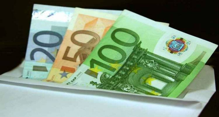 &Lambda;ή&mu;&nu;&omicron;&sigmaf;: Έ&kappa;&kappa;&lambda;&eta;&sigma;&eta; &gamma;&iota;&alpha; &chi;&rho;ή&mu;&alpha;&tau;&alpha; &pi;&omicron;&upsilon; &chi;ά&theta;&eta;&kappa;&alpha;&nu;