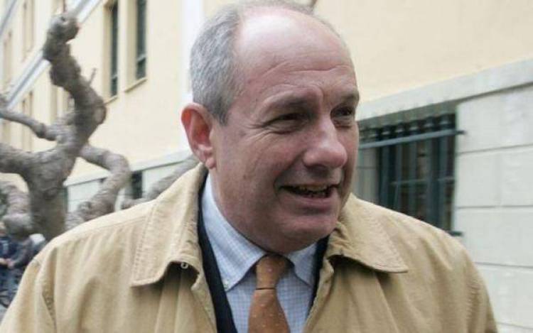 &Epsilon;&rho;ώ&tau;&eta;&sigma;&eta; &Kappa;&omicron;&upsilon;ί&kappa; &gamma;&iota;&alpha; &tau;&eta; &mu;&epsilon;&tau;&alpha;&theta;&alpha;&nu;ά&tau;&iota;&omicron; &pi;&epsilon;&rho;&iota;&pi;έ&tau;&epsilon;&iota;&alpha; &kappa;&alpha;&tau;&omicron;ί&kappa;&omicron;&upsilon; &tau;&eta;&sigmaf; &Lambda;ή&mu;&nu;&omicron;&upsilon;