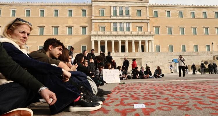 &Omicron;&iota; &kappa;&alpha;&tau;&alpha;&gamma;&gamma;&epsilon;&lambda;ί&epsilon;&sigmaf; &delta;&eta;&mu;&omicron;&sigma;&iota;&omicron;&gamma;&rho;ά&phi;&omega;&nu; &tau;&eta;&sigmaf; &Epsilon;&Rho;&Tau; &gamma;&iota;&alpha; &tau;&alpha; &Tau;έ&mu;&pi;&eta; &kappa;&alpha;&iota; &eta; &alpha;&pi;ά&nu;&tau;&eta;&sigma;&eta; &tau;&eta;&sigmaf; &delta;&eta;&mu;ό&sigma;&iota;&alpha;&sigmaf; &tau;&eta;&lambda;&epsilon;ό&rho;&alpha;&sigma;&eta;&sigmaf;