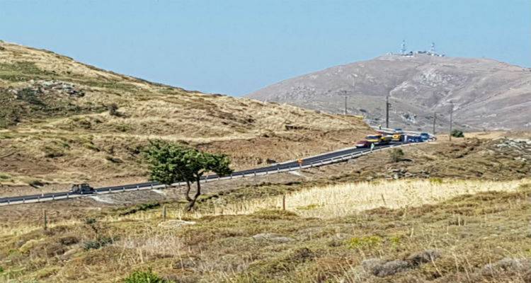 &Sigma;&upsilon;&nu;&epsilon;&chi;ί&zeta;&omicron;&nu;&tau;&alpha;&iota; &omicron;&iota; &epsilon;&rho;&gamma;&alpha;&sigma;ί&epsilon;&sigmaf; &sigma;&tau;&omicron; &omicron;&delta;&iota;&kappa;ό ά&xi;&omicron;&nu;&alpha; &Kappa;&omicron;&rho;&nu;&omicron;ύ &ndash; &Sigma;&alpha;&rho;&delta;έ&sigmaf;