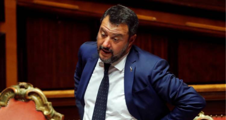 &Sigma;&alpha;&lambda;&beta;ί&nu;&iota;: &Alpha;&pi;&alpha;&lambda;&lambda;ά&sigma;&sigma;&epsilon;&tau;&alpha;&iota; &alpha;&pi;ό &tau;&iota;&sigmaf; &kappa;&alpha;&tau;&eta;&gamma;&omicron;&rho;ί&epsilon;&sigmaf; &gamma;&iota;&alpha; &pi;&alpha;&rho;ά&nu;&omicron;&mu;&eta; &chi;&rho;ή&sigma;&eta; &alpha;&sigma;&tau;&upsilon;&nu;&omicron;&mu;&iota;&kappa;&omicron;ύ &epsilon;&lambda;&iota;&kappa;&omicron;&pi;&tau;έ&rho;&omicron;&upsilon;