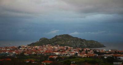 &Chi;&alpha;&lambda;ά&epsilon;&iota; &omicron; &kappa;&alpha;&iota;&rho;ό&sigmaf;: &Alpha;&pi;ό &sigma;ή&mu;&epsilon;&rho;&alpha; &xi;&epsilon;&kappa;&iota;&nu;ά&epsilon;&iota; &eta; &pi;&tau;ώ&sigma;&eta; &tau;&eta;&sigmaf; &theta;&epsilon;&rho;&mu;&omicron;&kappa;&rho;&alpha;&sigma;ί&alpha;&sigmaf;, &epsilon;&nu; &alpha;&nu;&alpha;&mu;&omicron;&nu;ή &tau;&omicron;&upsilon; &laquo;&Omicron;&rho;έ&sigma;&tau;&eta;&raquo;