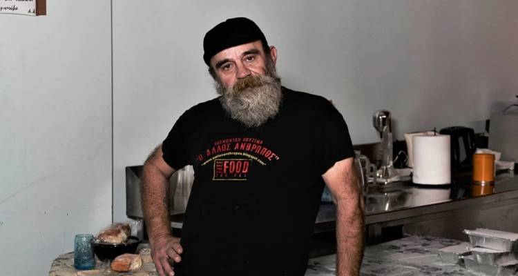 «Άλλος άνθρωπος»: Στο εδώλιο ο Πολυχρονόπουλος, η μητέρα του και ο γαμπρός του για ξέπλυμα