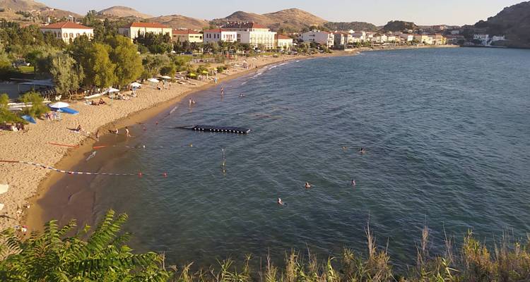 &Omicron; &Nu;&alpha;&upsilon;&tau;&iota;&kappa;ό&sigmaf; Ό&mu;&iota;&lambda;&omicron;&sigmaf; &Lambda;ή&mu;&nu;&omicron;&upsilon; &sigma;&tau;&omicron; 91&omicron; &Pi;&alpha;&nu;&epsilon;&lambda;&lambda;ή&nu;&iota;&omicron; &Pi;&rho;&omega;&tau;ά&theta;&lambda;&eta;&mu;&alpha; &Epsilon;&phi;ή&beta;&omega;&nu; -&Nu;&epsilon;&alpha;&nu;ί&delta;&omega;&nu; &Alpha;&nu;&delta;&rho;ώ&nu; &Gamma;&upsilon;&nu;&alpha;&iota;&kappa;ώ&nu;