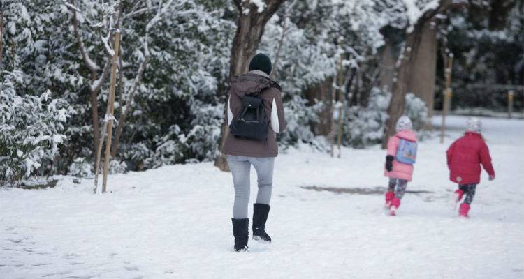 &Kappa;&alpha;&iota;&rho;ό&sigmaf;: &laquo;&Sigma;&tau;&omicron; &psi;&upsilon;&gamma;&epsilon;ί&omicron;&raquo; &eta; &Epsilon;&lambda;&lambda;ά&delta;&alpha;, έ&rho;&chi;&epsilon;&tau;&alpha;&iota; &nu;έ&omicron;&sigmaf; &chi;&iota;&omicron;&nu;&iota;ά&sigmaf; &sigma;ή&mu;&epsilon;&rho;&alpha;