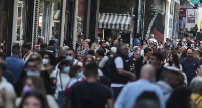 &Kappa;&omicron;&rho;&omega;&nu;&omicron;ϊό&sigmaf;: 4.307 &nu;έ&alpha; &kappa;&rho;&omicron;ύ&sigma;&mu;&alpha;&tau;&alpha;, 52 &theta;ά&nu;&alpha;&tau;&omicron;&iota;, 470 &delta;&iota;&alpha;&sigma;&omega;&lambda;&eta;&nu;&omega;&mu;έ&nu;&omicron;&iota;