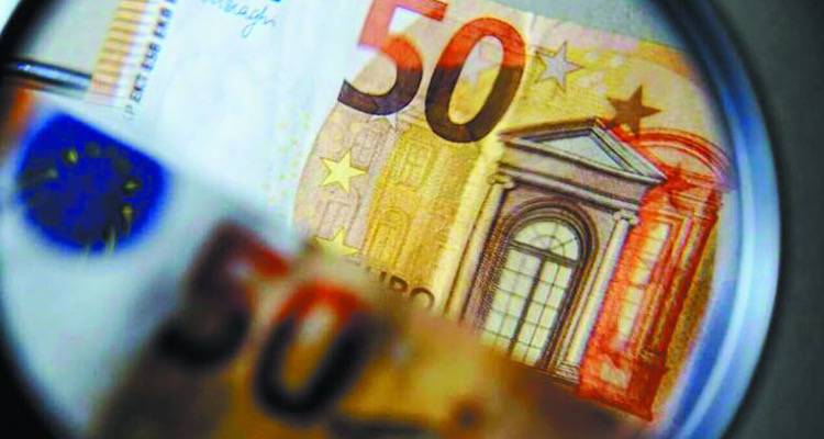 &Epsilon;&Kappa;&Tau;: &Zeta;&eta;&tau;ά &tau;&eta; &gamma;&nu;ώ&mu;&eta; &tau;&omega;&nu; &Epsilon;&upsilon;&rho;&omega;&pi;&alpha;ί&omega;&nu; &pi;&omicron;&lambda;&iota;&tau;ώ&nu; &sigma;&chi;&epsilon;&tau;&iota;&kappa;ά &mu;&epsilon; &nu;έ&alpha; &theta;έ&mu;&alpha;&tau;&alpha; &gamma;&iota;&alpha; &tau;&alpha; &chi;&alpha;&rho;&tau;&omicron;&nu;&omicron;&mu;ί&sigma;&mu;&alpha;&tau;&alpha; &tau;&omicron;&upsilon; &epsilon;&upsilon;&rho;ώ