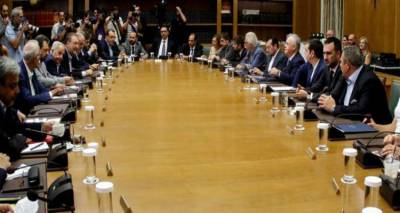 &Tau;&sigma;ί&pi;&rho;&alpha;&sigmaf; &sigma;&tau;&omicron; &upsilon;&pi;&omicron;&upsilon;&rho;&gamma;&iota;&kappa;ό: &Kappa;&lambda;&epsilon;ί&nu;&epsilon;&iota; &omicron; &kappa;ύ&kappa;&lambda;&omicron;&sigmaf; &mu;&epsilon;&iota;ώ&sigma;&epsilon;&omega;&nu; &kappa;&alpha;&iota; &pi;&epsilon;&rho;&iota;&kappa;&omicron;&pi;ώ&nu;