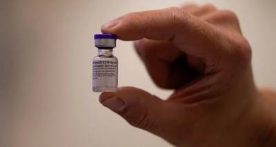&Epsilon;&gamma;&kappa;&rho;ί&theta;&eta;&kappa;&epsilon; &tau;&omicron; Pfizer &sigma;&tau;&iota;&sigmaf; &Eta;&Pi;&Alpha; &gamma;&iota;&alpha; &tau;&iota;&sigmaf; &eta;&lambda;&iota;&kappa;ί&epsilon;&sigmaf; 12-15 &epsilon;&tau;ώ&nu;