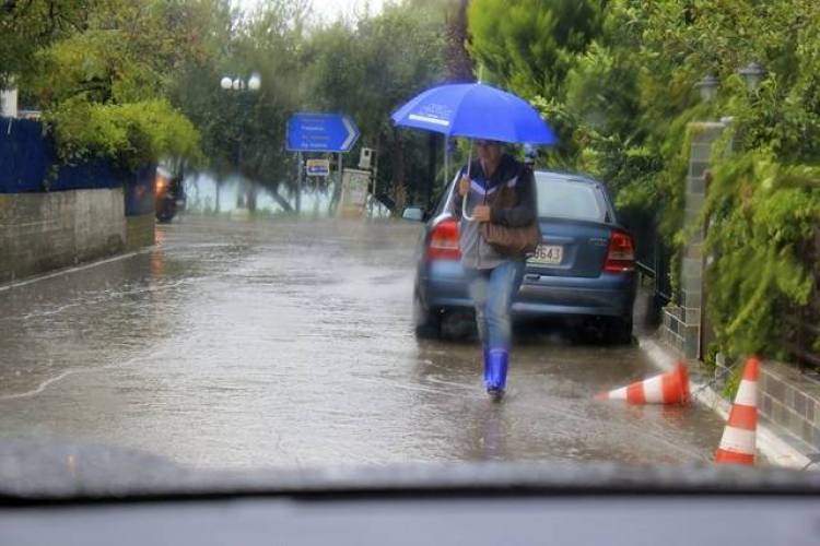 Εικόνες από την πρόσφατη κακοκαιρία που έπληξε τη Λήμνο