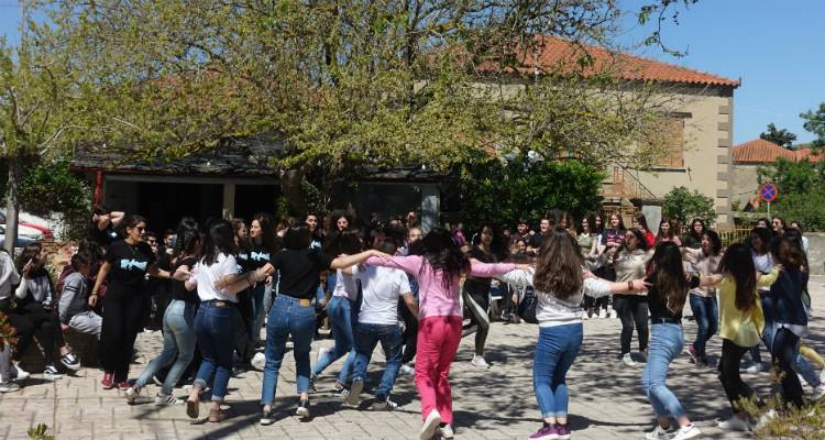 Μαθητές από το Αγκριτζέντο της Σικελίας ταξίδεψαν στη Λήμνο και συνάντησαν τα «αδέλφια» τους (photos)