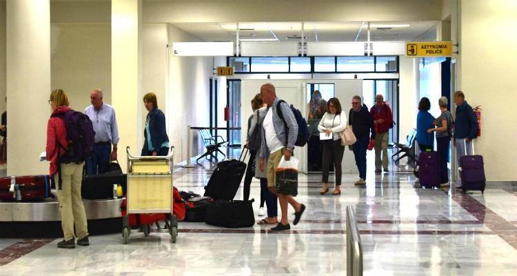 Στη Λήμνο τουριστικοί πράκτορες και δημοσιογράφοι από την Αυστρία | Πτήση τσάρτερ από Βιέννη το 2022