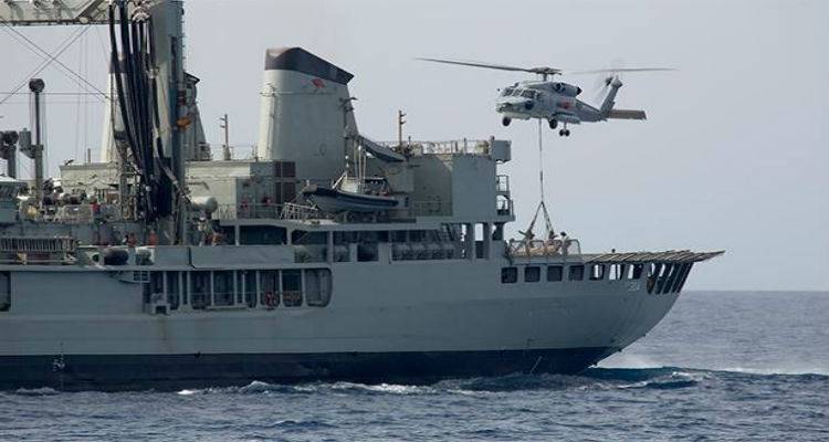 &Epsilon;&pi;&iota;&chi;&epsilon;ί&rho;&eta;&sigma;&eta; "&Omicron;&iota; &Lambda;&eta;&mu;&nu;&iota;&omicron;ί" (photos)