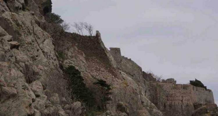 Ξεκινούν οι εργασίες αποκατάστασης στο φρούριο της Μύρινας