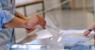 &Tau;ά&sigma;&epsilon;&iota;&sigmaf; MRB: &Sigma;&tau;o 29% &eta; &Nu;&Delta;, &sigma;&tau;&alpha;&theta;&epsilon;&rho;ά &pi;&rho;ώ&tau;&eta; -&Alpha;&kappa;&omicron;&lambda;&omicron;&upsilon;&theta;&epsilon;ί &eta; &Epsilon;&Lambda;&Alpha;&Sigma;, &tau;&rho;ί&tau;&omicron; &mu;&epsilon; &chi;&alpha;&mu;&eta;&lambda;ά &pi;&omicron;&sigma;&omicron;&sigma;&tau;ά &tau;&omicron; &Pi;&Alpha;&Sigma;&Omicron;&Kappa;