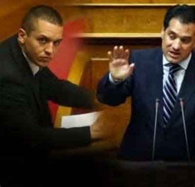 Χαμός στη Βουλή - Κασιδιάρης σε Άδωνι: «Είσαι τρελός»