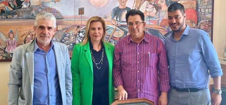 Στη Δήμαρχο Λήμνου οι Αντιπεριφερειάρχες Κύρατζης και Νυκτας