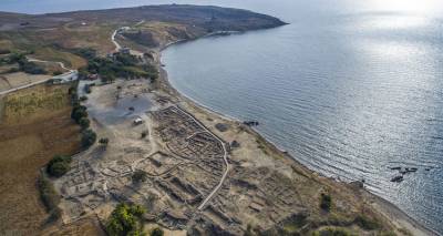 &Gamma;&iota;ά&nu;&nu;&eta;&sigmaf; &Alpha;&gamma;&gamma;&epsilon;&lambda;ά&kappa;&alpha;&sigmaf;: &Mu;&iota;&alpha; &kappa;&alpha;&nu;&tau;ά&tau;&alpha; &gamma;&iota;&alpha; &tau;&eta;&nu; &Tau;&upsilon;&tau;ώ &tau;&eta;&sigmaf; &Lambda;ή&mu;&nu;&omicron;&upsilon;