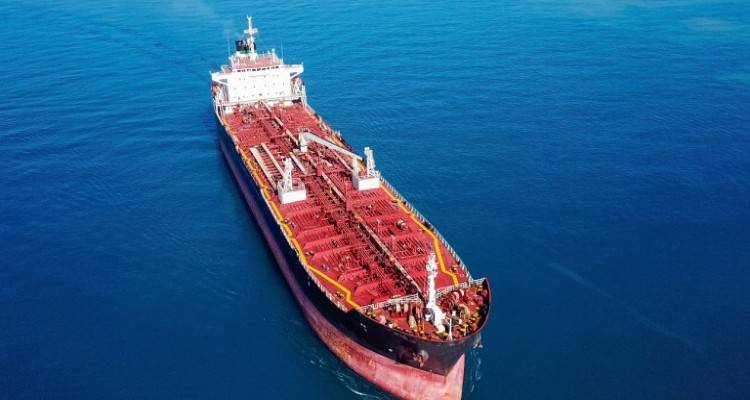 Επίθεση πειρατών σε ελληνόκτητο τάνκερ | Απήγαγαν 19 ναυτικούς