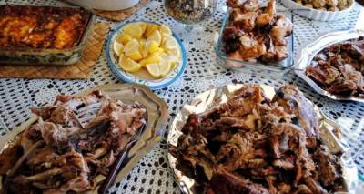 &Epsilon;&Phi;&Epsilon;&Tau;: &Omicron;&delta;&eta;&gamma;ί&epsilon;&sigmaf; &gamma;&iota;&alpha; έ&nu;&alpha; &alpha;&sigma;&phi;&alpha;&lambda;έ&sigmaf;, &pi;&alpha;&sigma;&chi;&alpha;&lambda;&iota;&nu;ό &tau;&rho;&alpha;&pi;έ&zeta;&iota; -&Tau;&alpha; SOS &gamma;&iota;&alpha; &kappa;&rho;έ&alpha;&sigmaf; &kappa;&alpha;&iota; &alpha;&upsilon;&gamma;ά