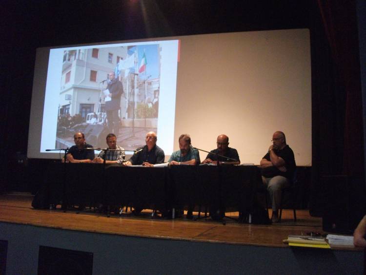 &Omicron;&lambda;&omicron;&kappa;&lambda;&eta;&rho;ώ&theta;&eta;&kappa;&epsilon; &omicron; &Alpha;&pi;&omicron;&lambda;&omicron;&gamma;&iota;&sigma;&mu;ό&sigmaf; &Pi;&epsilon;&pi;&rho;&alpha;&gamma;&mu;έ&nu;&omega;&nu; 2013 &tau;&eta;&sigmaf; &Delta;&eta;&mu;&omicron;&tau;&iota;&kappa;ή&sigmaf; &Alpha;&rho;&chi;ή&sigmaf; &Lambda;ή&mu;&nu;&omicron;&upsilon; (mp3 + photos)