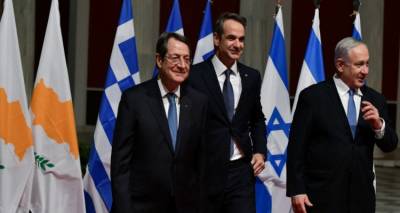 &Sigma;&epsilon; &Kappa;ύ&pi;&rho;&omicron; &kappa;&alpha;&iota; &Iota;&sigma;&rho;&alpha;ή&lambda; &sigma;ή&mu;&epsilon;&rho;&alpha; &omicron; &Mu;&eta;&tau;&sigma;&omicron;&tau;ά&kappa;&eta;&sigmaf; -&Sigma;&upsilon;&nu;&alpha;&nu;&tau;ή&sigma;&epsilon;&iota;&sigmaf; &mu;&epsilon; &Alpha;&nu;&alpha;&sigma;&tau;&alpha;&sigma;&iota;ά&delta;&eta;, &Nu;&epsilon;&tau;&alpha;&nu;&iota;ά&chi;&omicron;&upsilon;