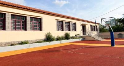 &Epsilon;&kappa;&pi;&alpha;&iota;&delta;&epsilon;&upsilon;&tau;&iota;&kappa;&omicron;ί &alpha;&pi;ό &tau;έ&sigma;&sigma;&epsilon;&rho;&alpha; &nu;&eta;&sigma;&iota;ά &epsilon;&nu;ώ&nu;&omicron;&upsilon;&nu; &tau;&iota;&sigmaf; &phi;&omega;&nu;έ&sigmaf; &tau;&omicron;&upsilon;&sigmaf; &gamma;&iota;&alpha; &tau;&omicron; &delta;&eta;&mu;ό&sigma;&iota;&omicron; &sigma;&chi;&omicron;&lambda;&epsilon;ί&omicron; | &Sigma;&upsilon;&lambda;&lambda;&alpha;&lambda;&eta;&tau;ή&rho;&iota;&omicron; &tau;&eta;&nu; &Pi;&alpha;&rho;&alpha;&sigma;&kappa;&epsilon;&upsilon;ή &sigma;&tau;&eta; &Mu;ύ&rho;&iota;&nu;&alpha;