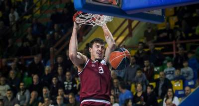 Ή&phi;&alpha;&iota;&sigma;&tau;&omicron;&sigmaf; &Lambda;ή&mu;&nu;&omicron;&upsilon;: &Epsilon;&kappa;&tau;ό&sigmaf; &gamma;&iota;&alpha; 2 &mu;ή&nu;&epsilon;&sigmaf; &omicron; &Gamma;ό&nu;&tau;&iota;&kappa;&alpha;&sigmaf;!