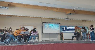 &Gamma;&epsilon;&nu;&iota;&kappa;ό &Lambda;ύ&kappa;&epsilon;&iota;&omicron; &Mu;&omicron;ύ&delta;&rho;&omicron;&upsilon;: 25&eta; &Mu;&alpha;&rho;&tau;ί&omicron;&upsilon; &alpha;&phi;&iota;&epsilon;&rho;&omega;&mu;έ&nu;&eta; &sigma;&tau;&omicron;&nu; &Alpha;. &Upsilon;&psi;&eta;&lambda;ά&nu;&tau;&eta; &kappa;&alpha;&iota; &tau;&omicron;&nu; &Iota;. &Kappa;&alpha;&pi;&omicron;&delta;ί&sigma;&tau;&rho;&iota;&alpha; (photos)