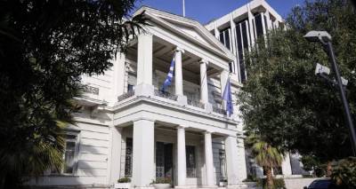 &Sigma;&tau;&iota;&sigmaf; 16 &Mu;&alpha;&rho;&tau;ί&omicron;&upsilon; &sigma;&tau;&eta;&nu; &Alpha;&theta;ή&nu;&alpha; &omicron;&iota; &delta;&iota;&epsilon;&rho;&epsilon;&upsilon;&nu;&eta;&tau;&iota;&kappa;έ&sigmaf; &epsilon;&pi;&alpha;&phi;έ&sigmaf; &mu;&epsilon; &tau;&eta;&nu; &Tau;&omicron;&upsilon;&rho;&kappa;ί&alpha;