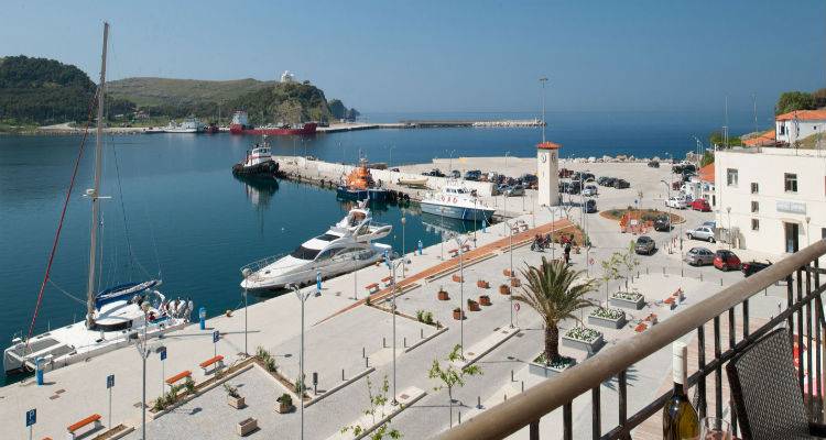 &Alpha;&pi;ί&sigma;&tau;&epsilon;&upsilon;&tau;&omicron; &kappa;&iota; ό&mu;&omega;&sigmaf; &Epsilon;&lambda;&lambda;&eta;&nu;&iota;&kappa;ό: &Tau;&omicron; &Beta;&upsilon;&tau;&iota;&omicron;&phi;ό&rho;&omicron; &tau;&omicron;&upsilon; &Delta;ή&mu;&omicron;&upsilon; &Lambda;ή&mu;&nu;&omicron;&upsilon; &mu;&epsilon;&tau;&alpha;&kappa;&iota;&nu;&epsilon;ί&tau;&alpha;&iota; &sigma;&tau;&eta; &Mu;ύ&rho;&iota;&nu;&alpha; &mu;&epsilon;&hellip; &pi;&lambda;&omicron;ί&omicron;